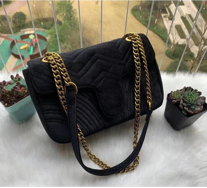 Free shiopping 2021 Fashion gold chain handbags famous party bag fashion velvet shoulder bag Women bags gttty2, Red
Free shiopping 2021 Fashion gold chain handbags famous party bag fashion velvet shoulder bag Women bags gttty2, Red