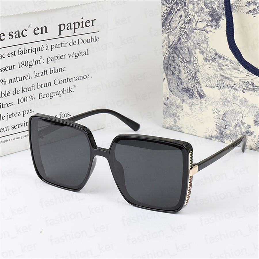Woman Designer Sunglasses Brand Sun-glasses Beach Goggles Women Glasses 4 Colors Highly Quality
Woman Designer Sunglasses Brand Sun-glasses Beach Goggles Women Glasses 4 Colors Highly Quality