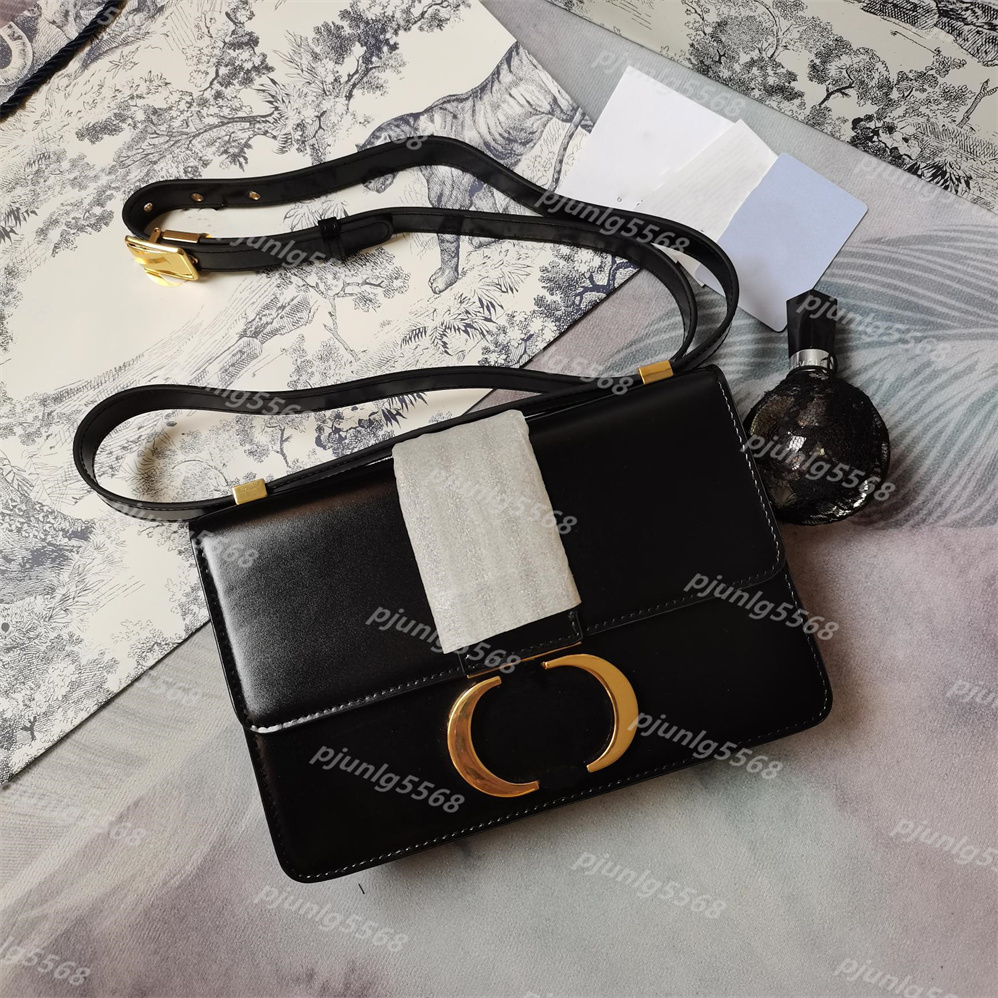 5A Leather Flip handbag D saddle bag high quality real belt shoulder strap wallet designer bag magnetic metal shoulder bag women's Cross shoulder Wallets, Box
5A Leather Flip handbag D saddle bag high quality real belt shoulder strap wallet designer bag magnetic metal shoulder bag women's Cross shoulder Wallets, Box