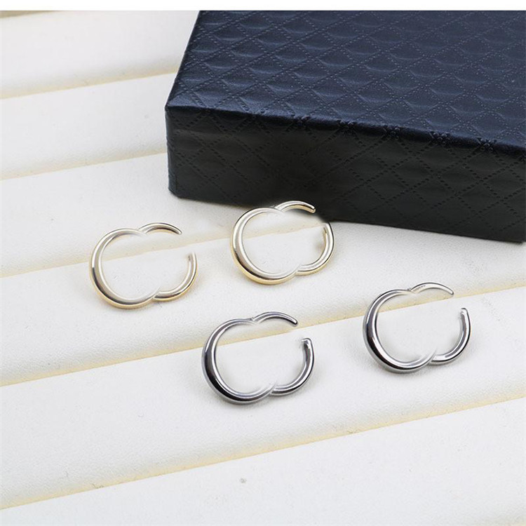 Fashion Alphabet Earrings Studs Double Letters Designer Earrings Vintage Women Brand Earring Personality Earrings Jewelry Accessories
Fashion Alphabet Earrings Studs Double Letters Designer Earrings Vintage Women Brand Earring Personality Earrings Jewelry Accessories