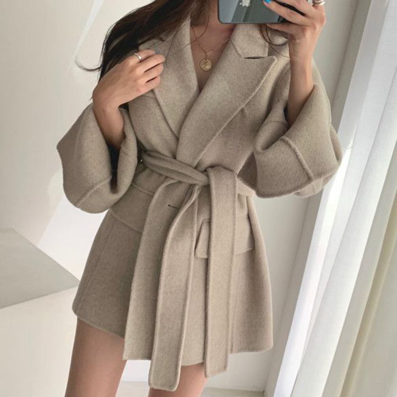 EWQ Autumn French Lapel Straight Slimming Lace-up Waist Cardigan Long Sleeve Woolen Coat For Women Loose Casual Suit 201222