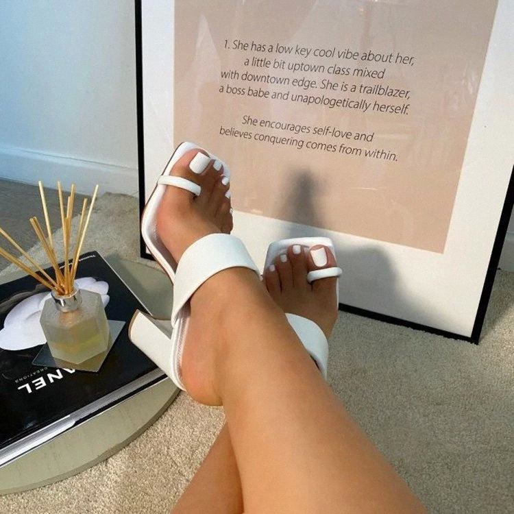Sexy Design Women pumps Sandals Chunky High Heel Ring Toe Pu Leather Solid Elegant Mature Dress Wedding Shoes Ladies Female 2020 #pi5d
Sexy Design Women pumps Sandals Chunky High Heel Ring Toe Pu Leather Solid Elegant Mature Dress Wedding Shoes Ladies Female 2020 #pi5d