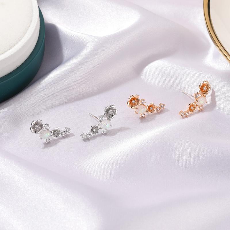 QW-EH068 Womens Fashion Korean Earrings Jewelry for Women Sweet Flower Earrings Gift for Women 2021
QW-EH068 Womens Fashion Korean Earrings Jewelry for Women Sweet Flower Earrings Gift for Women 2021