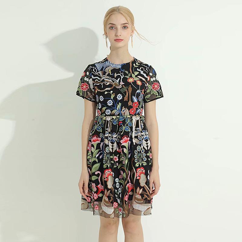 Summer 2020 New Women' Fashion Party Casual Vintage Elegant Chic Girls Embroidery Print High Quality Dress1, Multi
Summer 2020 New Women' Fashion Party Casual Vintage Elegant Chic Girls Embroidery Print High Quality Dress1, Multi