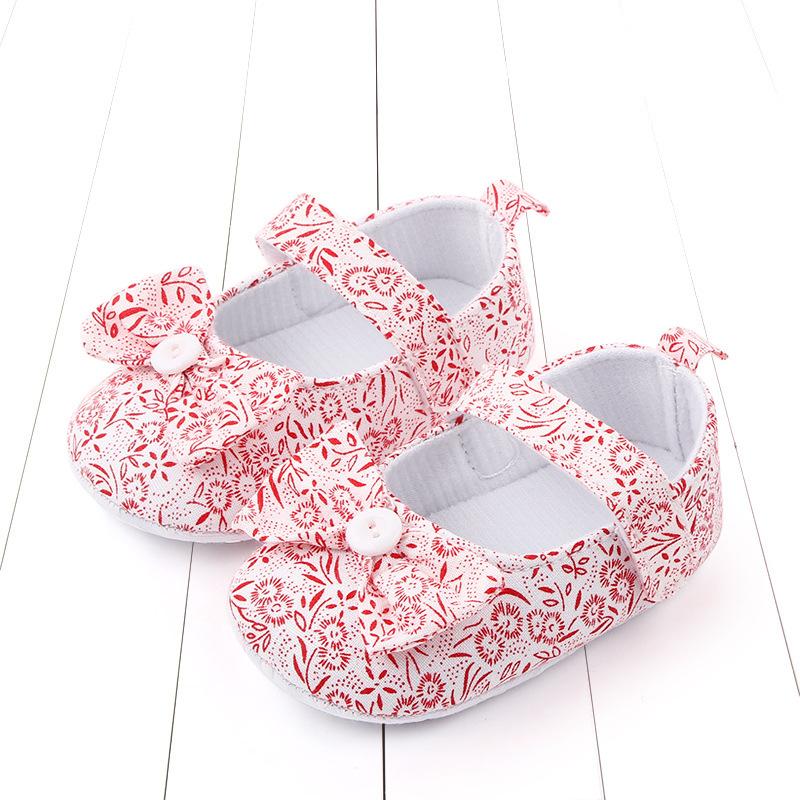 Infants Baby Soft Cloth Sole Shoes Mary Jane Flats Non-Slip Floral Printed First Walkers Comfortable Bow Crib Shoes, Red 
Infants Baby Soft Cloth Sole Shoes Mary Jane Flats Non-Slip Floral Printed First Walkers Comfortable Bow Crib Shoes, Red
