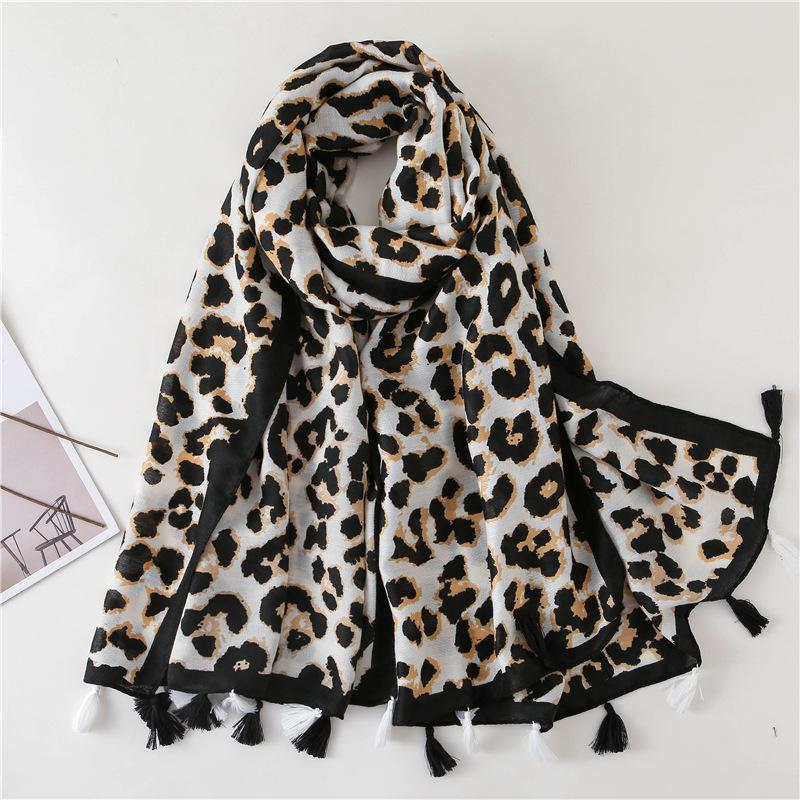 New Scarfs For Ladies Autumn Winter Leopard Print Cashmere Warm Thicken Scarf Shawl Women Long Wool Shawl Soft Long Fashionable
New Scarfs For Ladies Autumn Winter Leopard Print Cashmere Warm Thicken Scarf Shawl Women Long Wool Shawl Soft Long Fashionable
