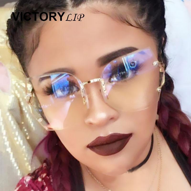 VictoryLip Transparent Sunglasses Female Big Size Clear Lens Gradient Sun Glasses Elegant Oversized Rimless Women Brand1
VictoryLip Transparent Sunglasses Female Big Size Clear Lens Gradient Sun Glasses Elegant Oversized Rimless Women Brand1