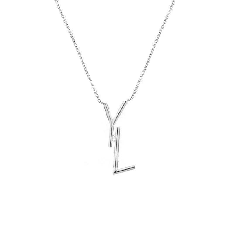 Women Designer Necklace Jewelry Luxury Designers Necklace Silver Letters Chains Pendent Gold Y Necklaces Party Accessories with Box 22021802R
Women Designer Necklace Jewelry Luxury Designers Necklace Silver Letters Chains Pendent Gold Y Necklaces Party Accessories with Box 22021802R