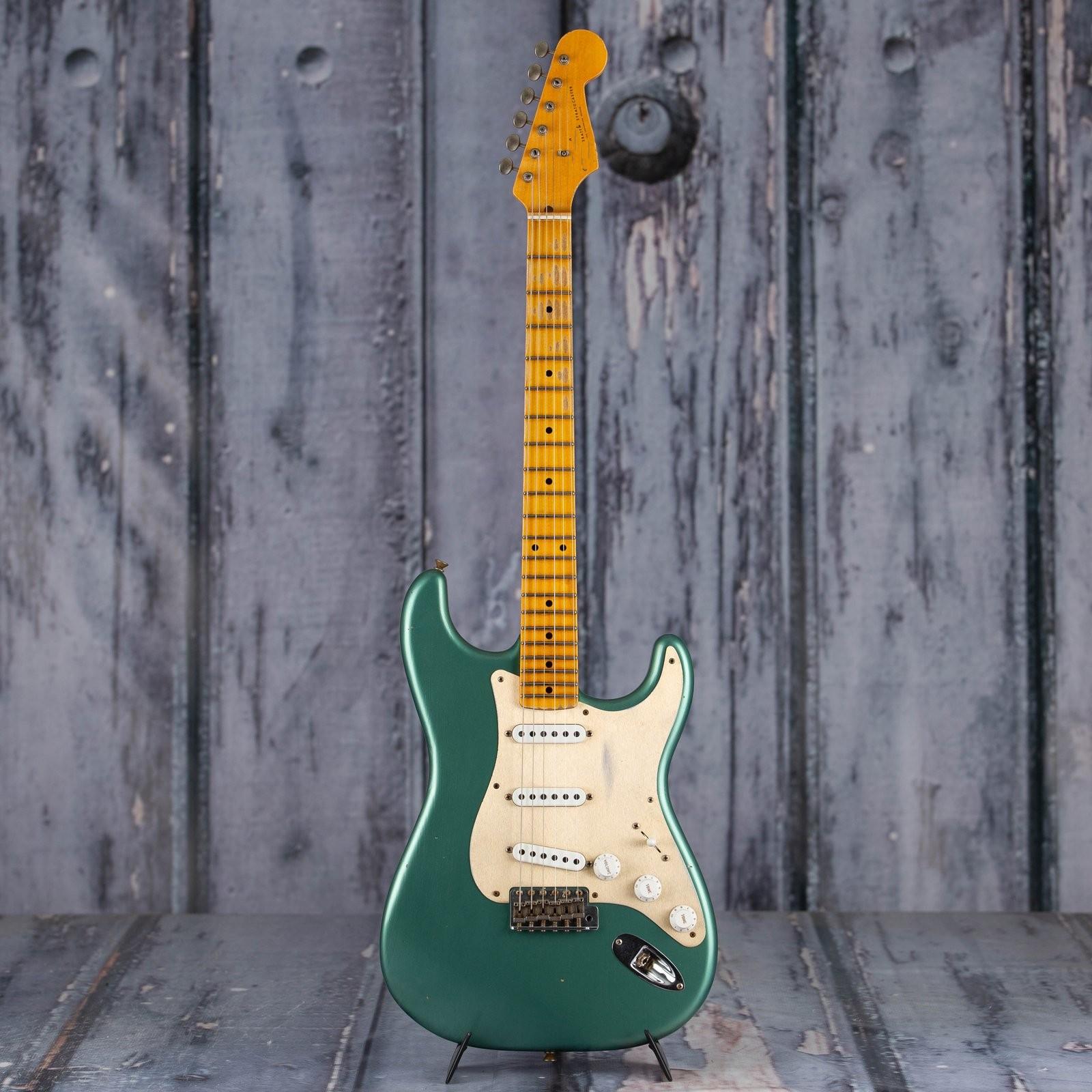 Super Faded Aged Sherwood Green Metallic High quality ST electric guitar, chrome plated hardware, free delivery
Super Faded Aged Sherwood Green Metallic High quality ST electric guitar, chrome plated hardware, free delivery