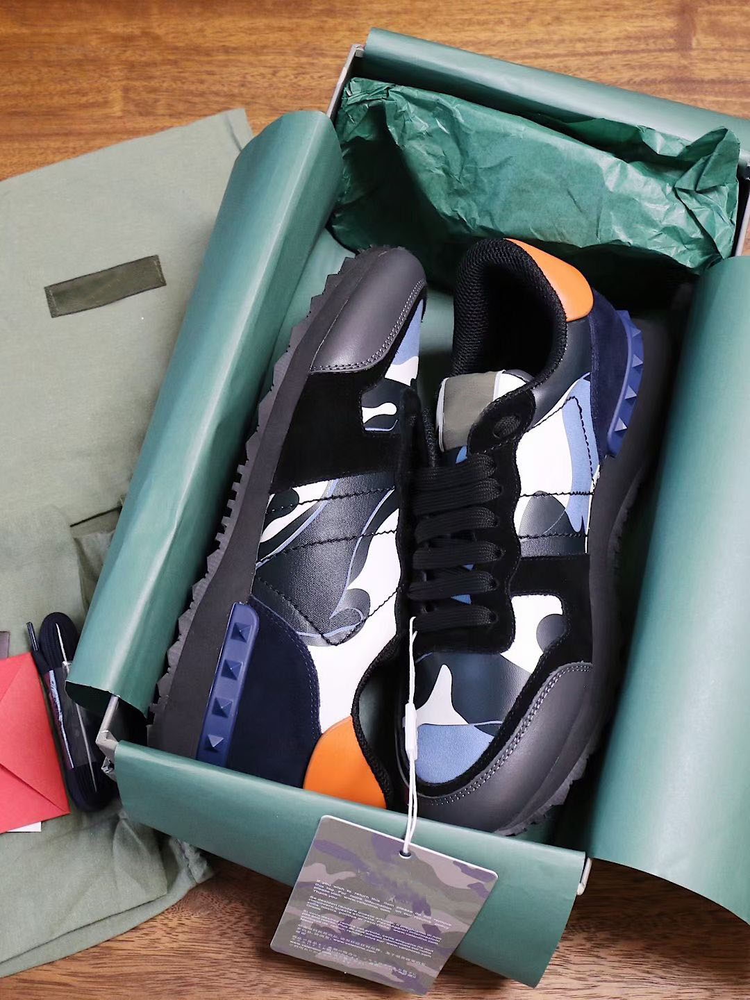 Cheap Originals Brands Camo Rock Stud Sneaker High Quality Casual Walking Women,Men Camouflage Rockrunner Outdoor Couple Sports Trainer EU46, 18
Cheap Originals Brands Camo Rock Stud Sneaker High Quality Casual Walking Women,Men Camouflage Rockrunner Outdoor Couple Sports Trainer EU46, 18