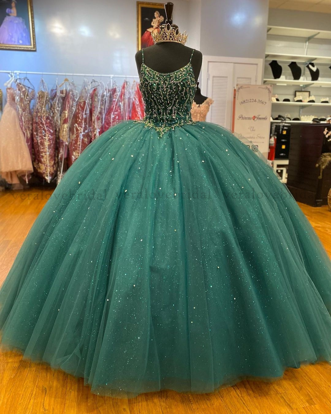 Dark Green Princess Gown for Girl Quinceanera Dress Spaghetti Straps Beads Sequins Sweet 15 Prom Party Wear