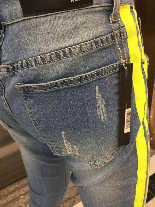 New Arrival Mens Jeans Designer Ripped Blue Pants Slim-leg Hole Jeans Fashion Mens Jeans Slim Motorcycle Biker Hip Hop US Size 29-40
New Arrival Mens Jeans Designer Ripped Blue Pants Slim-leg Hole Jeans Fashion Mens Jeans Slim Motorcycle Biker Hip Hop US Size 29-40