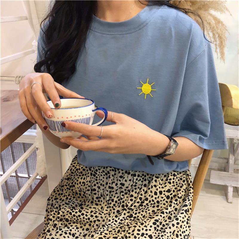 Women's T-shirts Tops Japanese Kawaii Ulzzang Casual Loose Cartoon Weather T-shirt Female Korean Harajuku Clothes For Women1, Black
Women's T-shirts Tops Japanese Kawaii Ulzzang Casual Loose Cartoon Weather T-shirt Female Korean Harajuku Clothes For Women1, Black