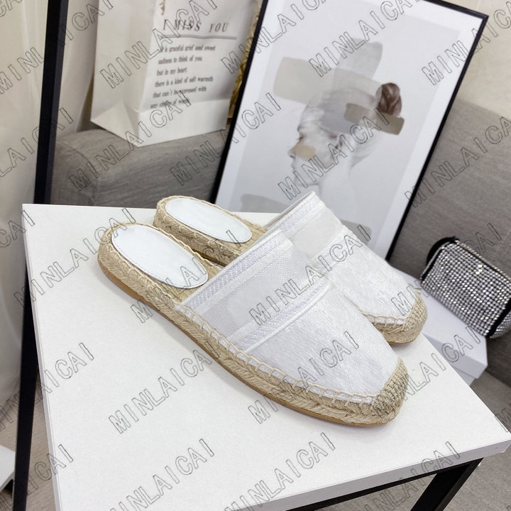 Paris Oblique Womens Slippers Beautiful Scuffs Shoes Summer Beach Slides Girls Flat Slippers Ladies Flip Flops Loafers Knitted Embroidery
Paris Oblique Womens Slippers Beautiful Scuffs Shoes Summer Beach Slides Girls Flat Slippers Ladies Flip Flops Loafers Knitted Embroidery