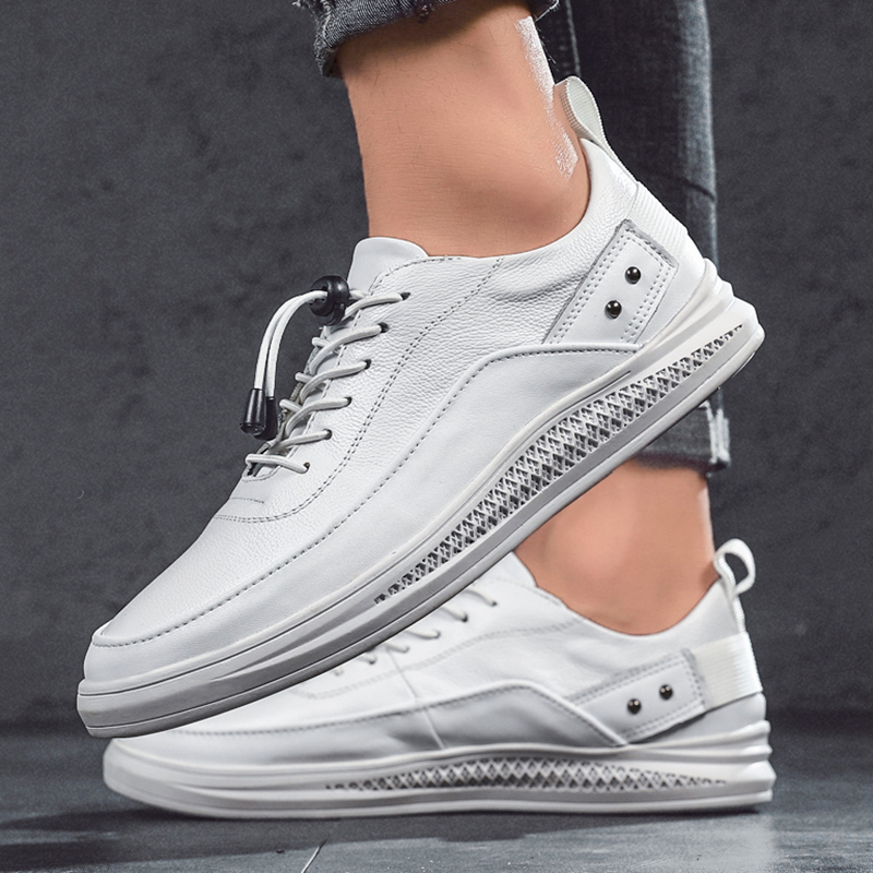 Casual leather shoes, fashion for men, lace up, anti-slip, breathable, soft, 2020 men's shoes QKSL, Black
Casual leather shoes, fashion for men, lace up, anti-slip, breathable, soft, 2020 men's shoes QKSL, Black
