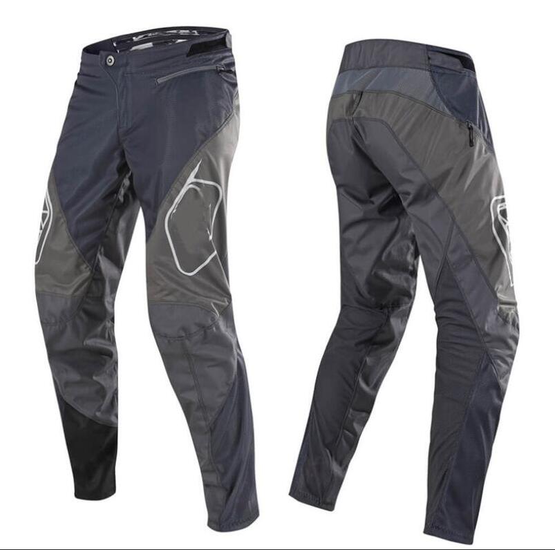 The new mountain summer riding trousers motorcycle field training downhill pants racing thin mesh transparent pants
The new mountain summer riding trousers motorcycle field training downhill pants racing thin mesh transparent pants
