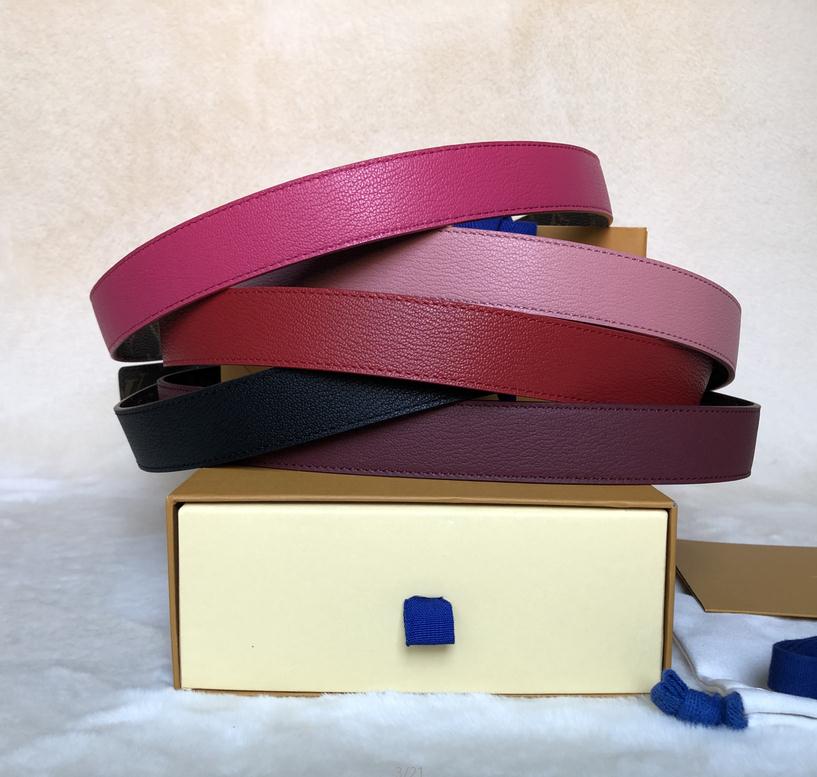 fashion best top quality genuine leather with gold/silver letter reversible buckle women belt with box men designers belts designer belts, Belt with yellow box
fashion best top quality genuine leather with gold/silver letter reversible buckle women belt with box men designers belts designer belts, Belt with yellow box