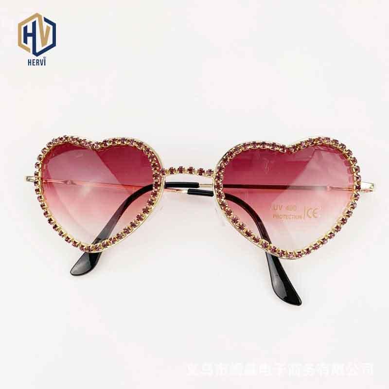 Brand Design Heart Shaped Sunglasses Women Rhinestone Metal Small Frame Sun Glasses Gradient Eyeglasses UV400 
Brand Design Heart Shaped Sunglasses Women Rhinestone Metal Small Frame Sun Glasses Gradient Eyeglasses UV400