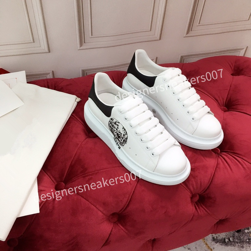 the new Man Lace Up Platform Oversized Sole Sneakers White Black Casual hc191002, 01
the new Man Lace Up Platform Oversized Sole Sneakers White Black Casual hc191002, 01