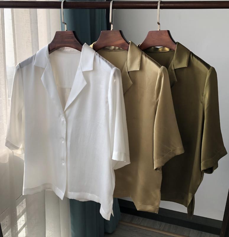 Women Shirt Vintage Suit Collar Pearl Glossy Short Sleeve Silk Shirt, Champagne
Women Shirt Vintage Suit Collar Pearl Glossy Short Sleeve Silk Shirt, Champagne