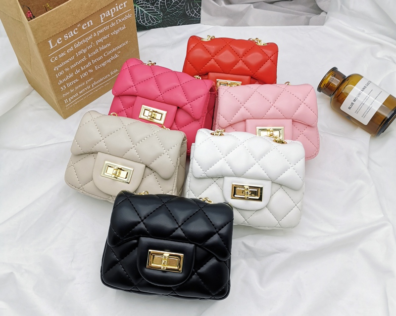 Kids Fashion Bags 2020 Newest Baby Girls Mini Princess Purses Fruit Color Classic Chain Cross-body Bags Children Candy Bags Christmas Gifts, Mixed colors
Kids Fashion Bags 2020 Newest Baby Girls Mini Princess Purses Fruit Color Classic Chain Cross-body Bags Children Candy Bags Christmas Gifts, Mixed colors