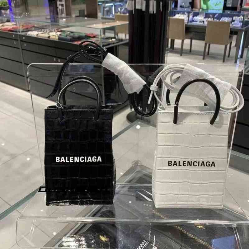 Direct Handbags Luxurys Mail Designer balenciga Womens Bag Crocodile Bag Portable Shoulder Messenger Bag Men Women, Black crocodile
Direct Handbags Luxurys Mail Designer balenciga Womens Bag Crocodile Bag Portable Shoulder Messenger Bag Men Women, Black crocodile