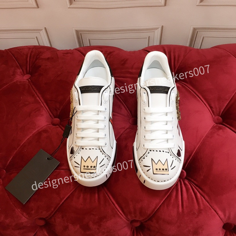 top Mans arrival Casual Shoes White Black Red Fashion Mens Women Leather Breathable Shoes Open Low sports Sneakers hc191009, 01
top Mans arrival Casual Shoes White Black Red Fashion Mens Women Leather Breathable Shoes Open Low sports Sneakers hc191009, 01