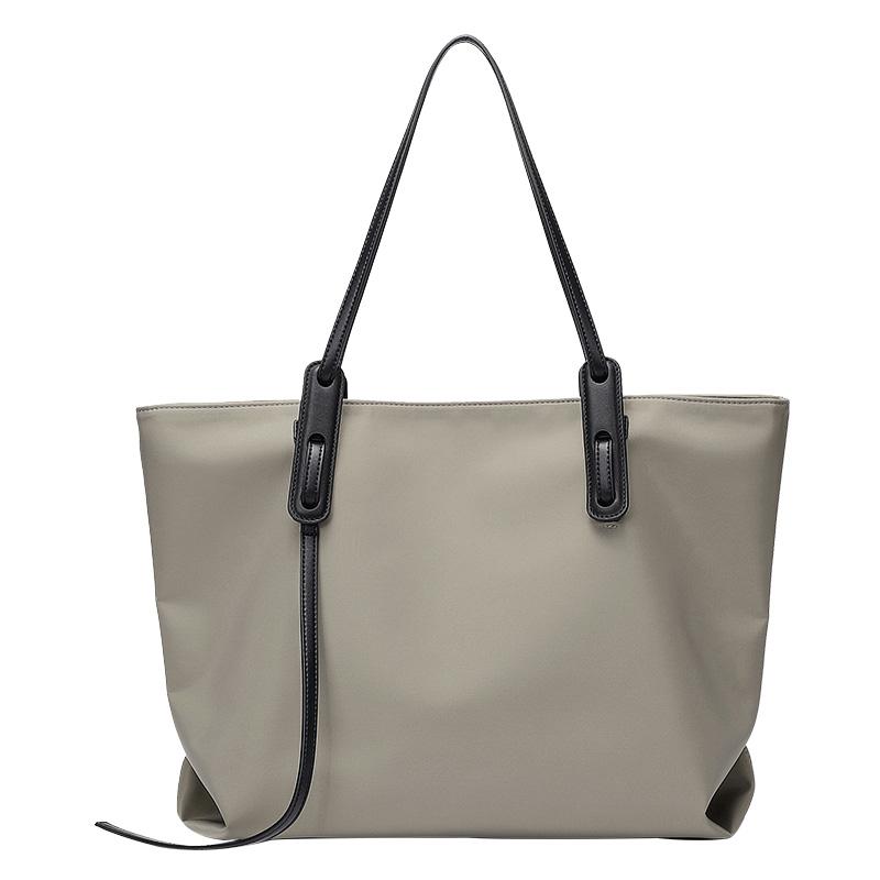 UR Brand Oxford Cloth Bags 2021 New Fashion Trend Large Capacity Handbag Waterproof Leisure Tote Bag, Black
UR Brand Oxford Cloth Bags 2021 New Fashion Trend Large Capacity Handbag Waterproof Leisure Tote Bag, Black