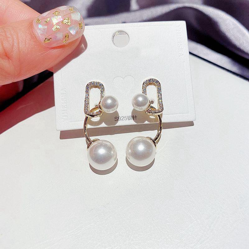 MIGGA Unusual Geometric Design Imitation Pearl Hanging Drop Earrings Gold Color Fancy Women Jewelry
MIGGA Unusual Geometric Design Imitation Pearl Hanging Drop Earrings Gold Color Fancy Women Jewelry