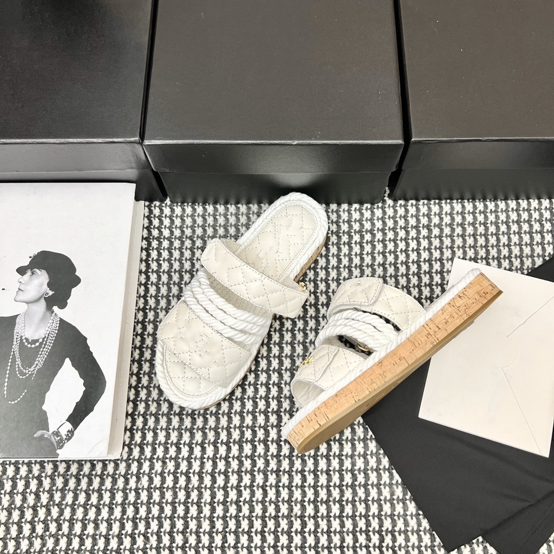 Lastest Women Cord mules , fashion summer Light Beige Slippers Slides geunine Leather Platform Casual sandals with box size :35-41 0214, 19
Lastest Women Cord mules , fashion summer Light Beige Slippers Slides geunine Leather Platform Casual sandals with box size :35-41 0214, 19