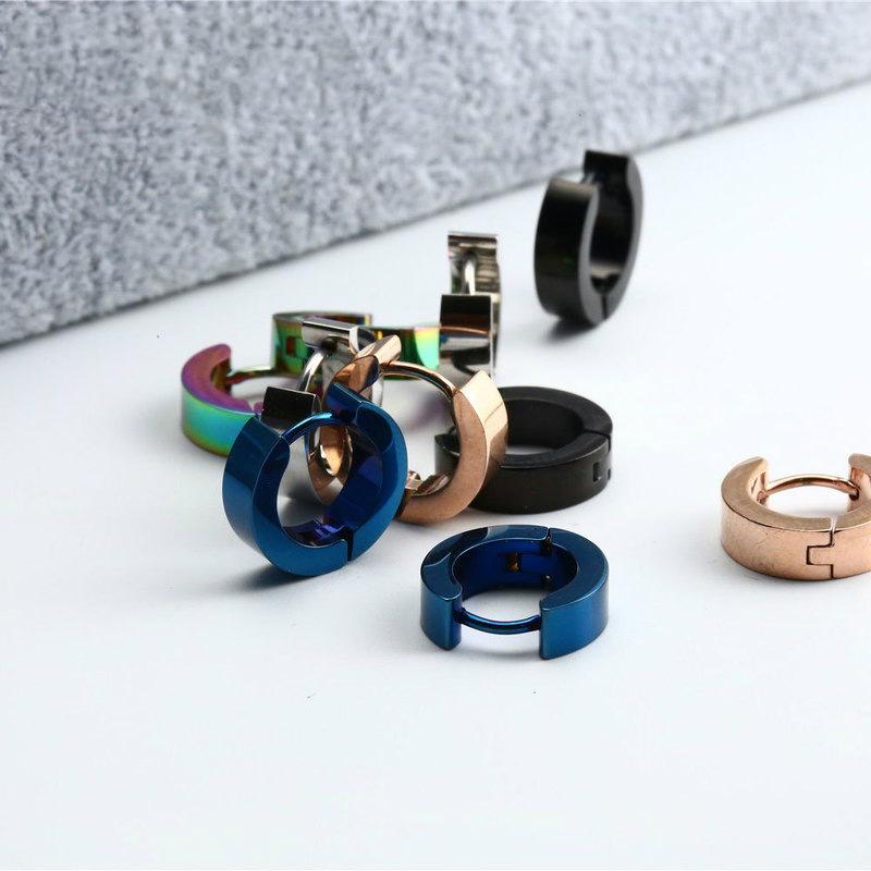 Titanium steel ear buckle stainless steel smooth earrings boys and girls earrings personalized manufacturers
Titanium steel ear buckle stainless steel smooth earrings boys and girls earrings personalized manufacturers
