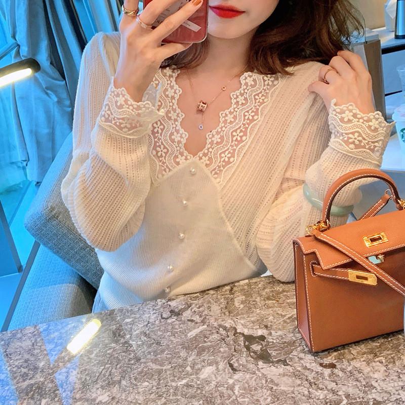 White Autumn New Style Sweet Lace With Foreign Style Long Sleeve Knitted Top For Women, Black
White Autumn New Style Sweet Lace With Foreign Style Long Sleeve Knitted Top For Women, Black