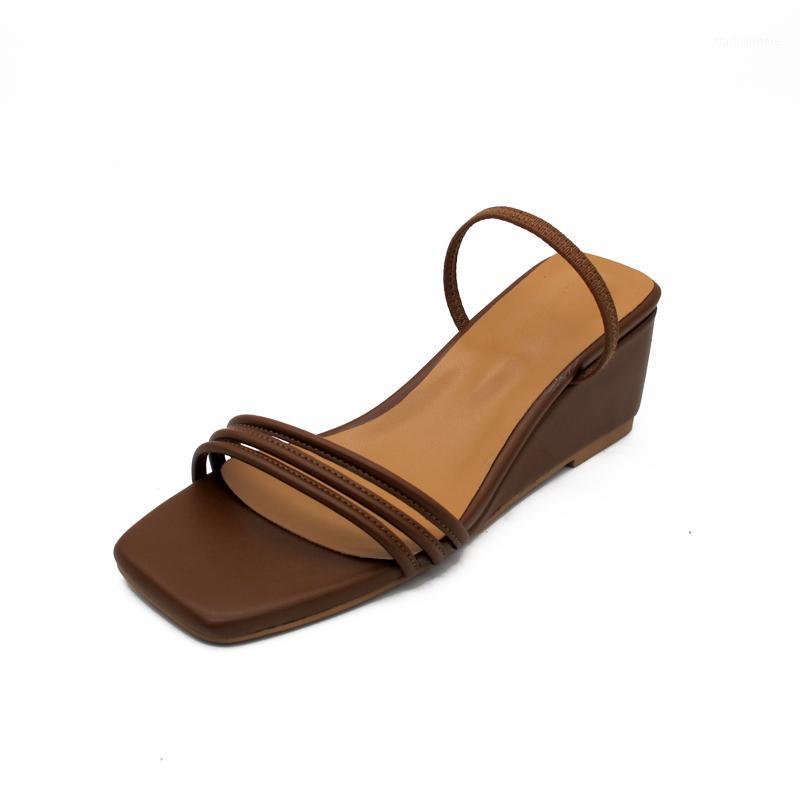 Busy Girl women%27s+slippers,ladies slippers,slipper sandal,wedge slipper,women's slippers 2020 summer new fashion,1, Chocolate color
Busy Girl women%27s+slippers,ladies slippers,slipper sandal,wedge slipper,women's slippers 2020 summer new fashion,1, Chocolate color