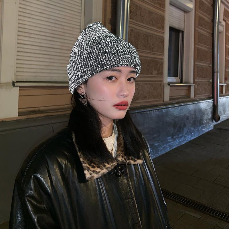Fashion Reflective Beanie Hat For Men Women Autumn Winter Warm Knitted Hats Skullies Bonnet Chapeu Feminino Gorras Knit Ski Cap, Green
Fashion Reflective Beanie Hat For Men Women Autumn Winter Warm Knitted Hats Skullies Bonnet Chapeu Feminino Gorras Knit Ski Cap, Green