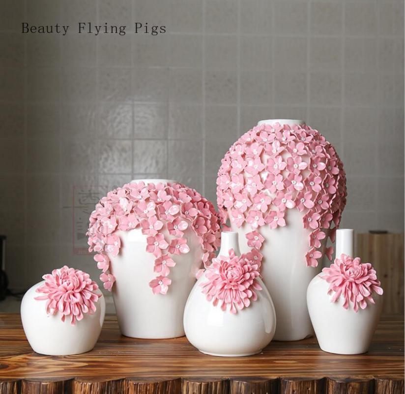 European Ornaments Ceramic Crafts High-End Home Jingdezhen Art Vase Medium And Small Manual
European Ornaments Ceramic Crafts High-End Home Jingdezhen Art Vase Medium And Small Manual