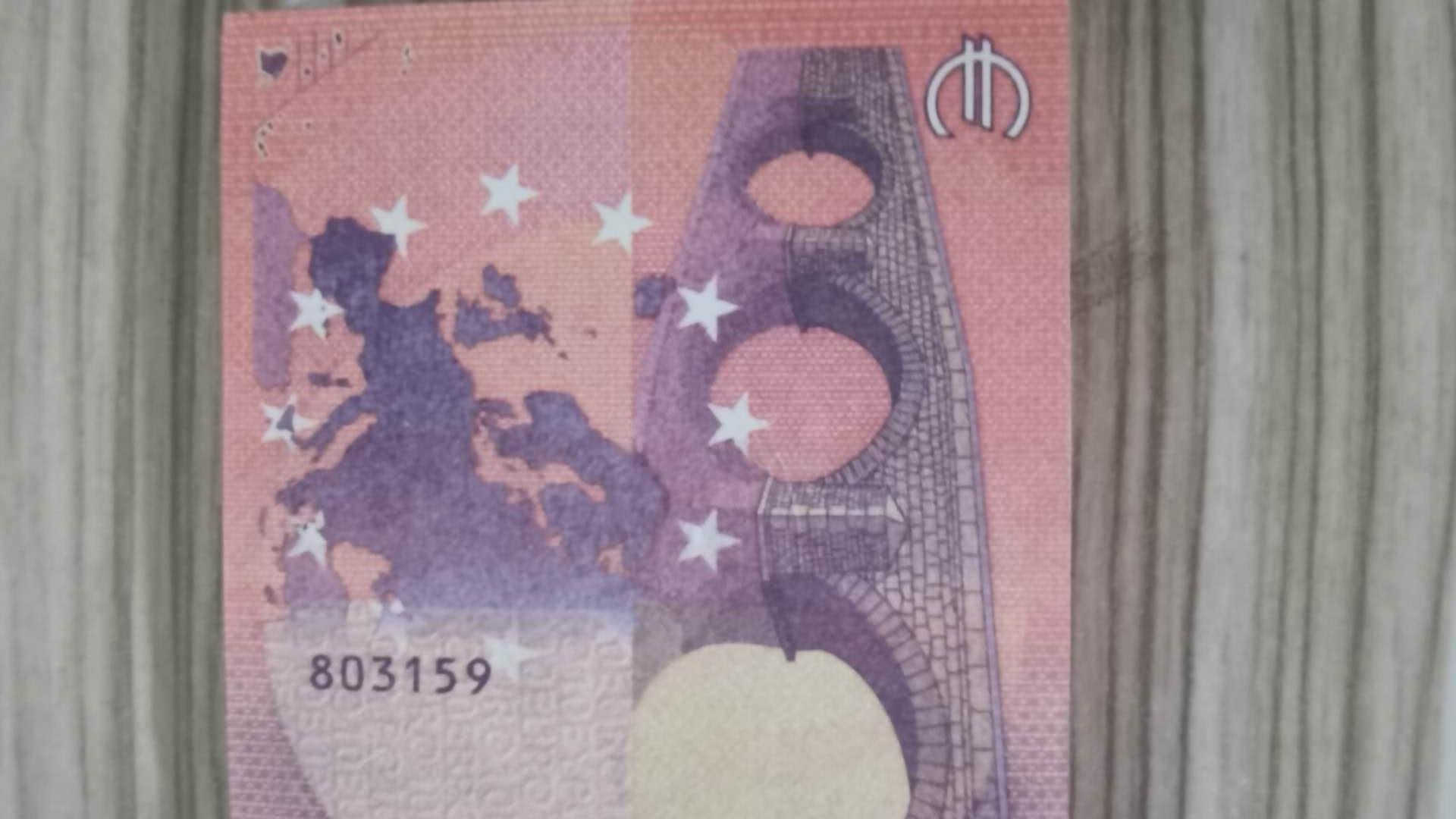 Movie Game Copy Money Euro Fake Prop Stage Currency Bar Prop Prop Special Adult Paper Toy-068 Children Euro Rrcgq
Movie Game Copy Money Euro Fake Prop Stage Currency Bar Prop Prop Special Adult Paper Toy-068 Children Euro Rrcgq