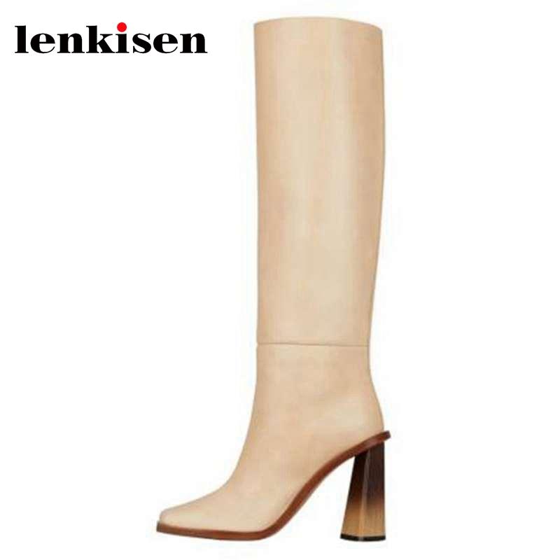 Lenkisen 2021catwalk style square toe super high heel winter hot sale big size European style mature lady knee-high boots L28, Black
Lenkisen 2021catwalk style square toe super high heel winter hot sale big size European style mature lady knee-high boots L28, Black