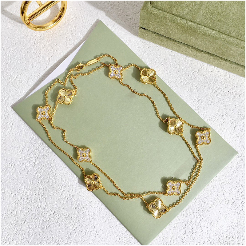 Fashion New Four Leaf Clover Zircon Gold Pendant Necklace FOR WOMEN Brand Luxury Designer Designer Jewelry for Women
Fashion New Four Leaf Clover Zircon Gold Pendant Necklace FOR WOMEN Brand Luxury Designer Designer Jewelry for Women