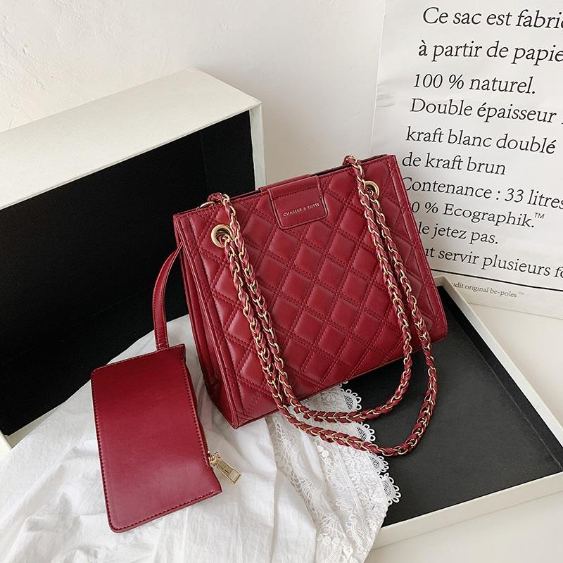 Large Shoulder Bag Women Travel Bags High Quality Leather Baguette Bags 2021 Autumn Winter New Crossbody Bag Designer 2pcs Purse, Black
Large Shoulder Bag Women Travel Bags High Quality Leather Baguette Bags 2021 Autumn Winter New Crossbody Bag Designer 2pcs Purse, Black