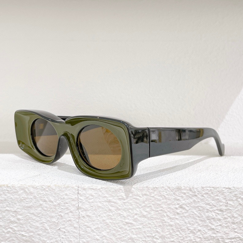 Summer Sunglasses For Men Women 40033 Style Anti-Ultraviolet Retro Plate Full Frame Oval Lens Fashion Eyeglasses Random Box
Summer Sunglasses For Men Women 40033 Style Anti-Ultraviolet Retro Plate Full Frame Oval Lens Fashion Eyeglasses Random Box