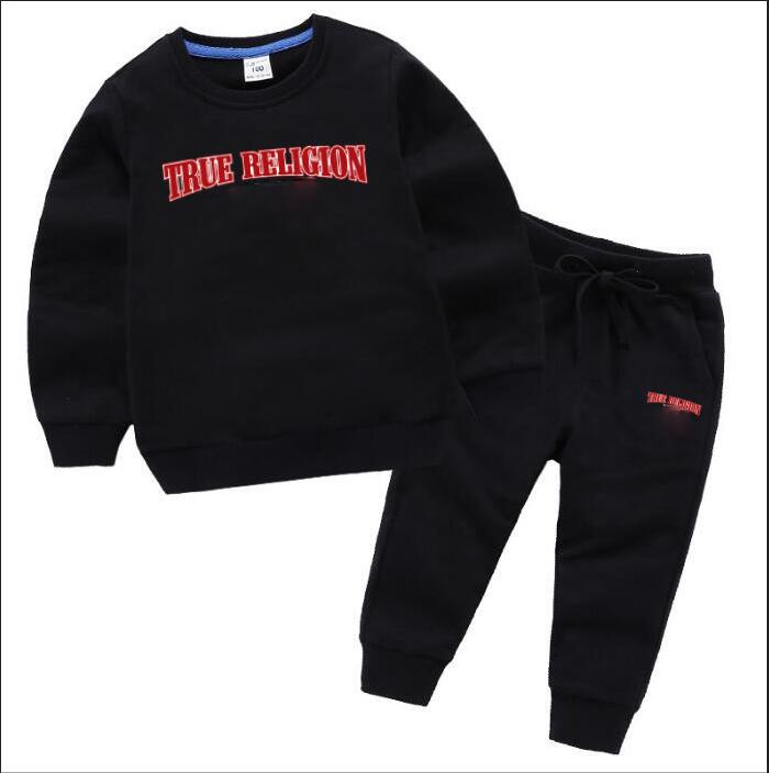 2020 Designer Brands Baby Spring Autumn Clothes Sets Kids Boy Girl Top Pants 2 Pcs Suits Tracksuit Outfits 1-8 years Costume pour enfants, Red
2020 Designer Brands Baby Spring Autumn Clothes Sets Kids Boy Girl Top Pants 2 Pcs Suits Tracksuit Outfits 1-8 years Costume pour enfants, Red