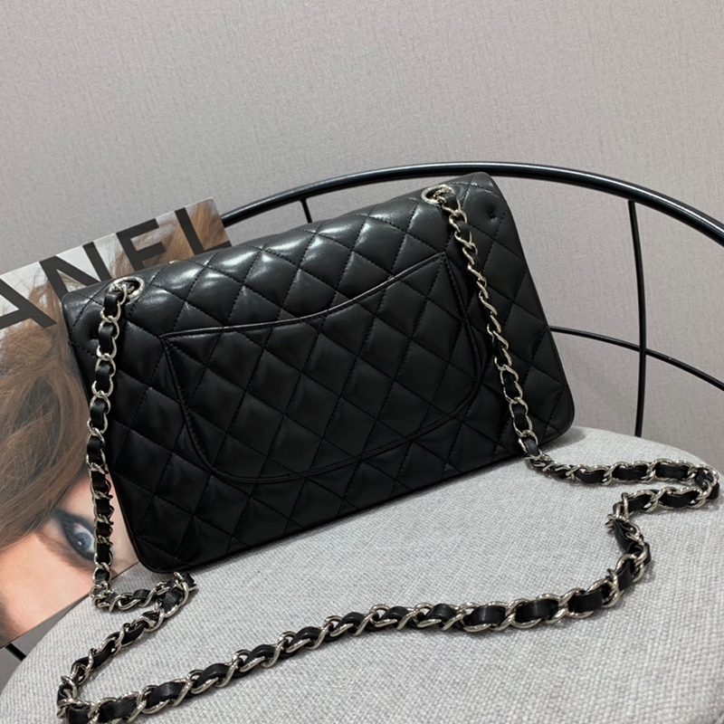 Classic ringer series Lambskin small button plate Shoulder Bag 1100 Fine gilded font Customized heavy metal shoulder straps fashion bags
Classic ringer series Lambskin small button plate Shoulder Bag 1100 Fine gilded font Customized heavy metal shoulder straps fashion bags