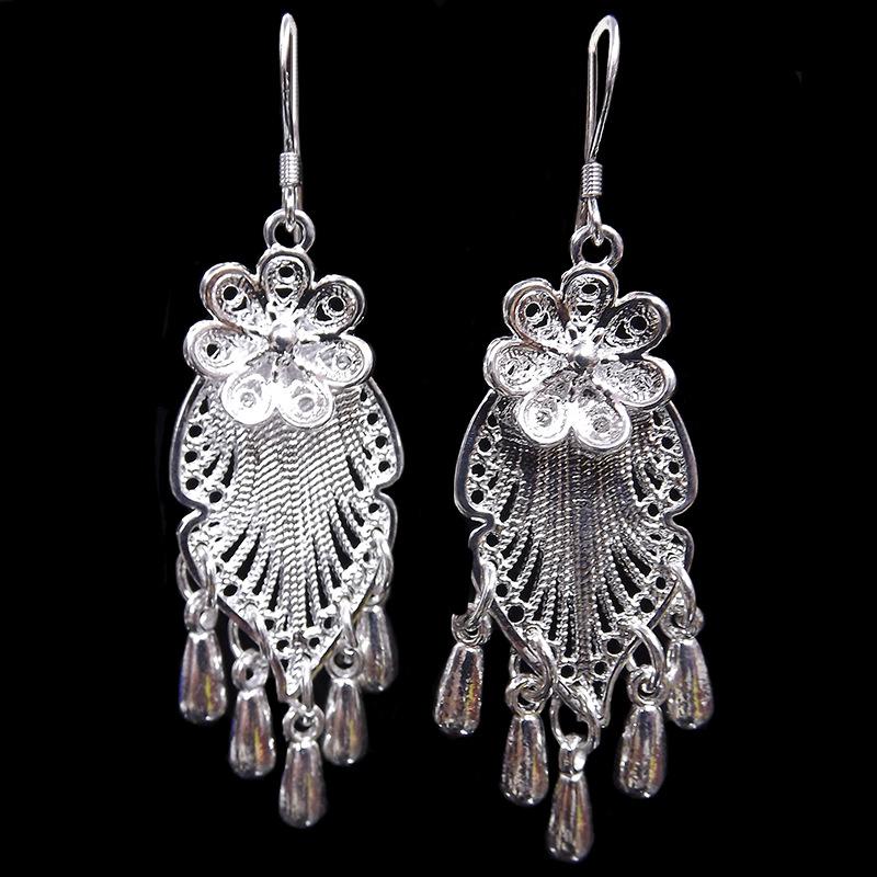 Chinese Ethnic Wind Leaf Flower Earrings for women pure Silver Hypoallergenic ear hook elegant statement female jewelry aretes
Chinese Ethnic Wind Leaf Flower Earrings for women pure Silver Hypoallergenic ear hook elegant statement female jewelry aretes
