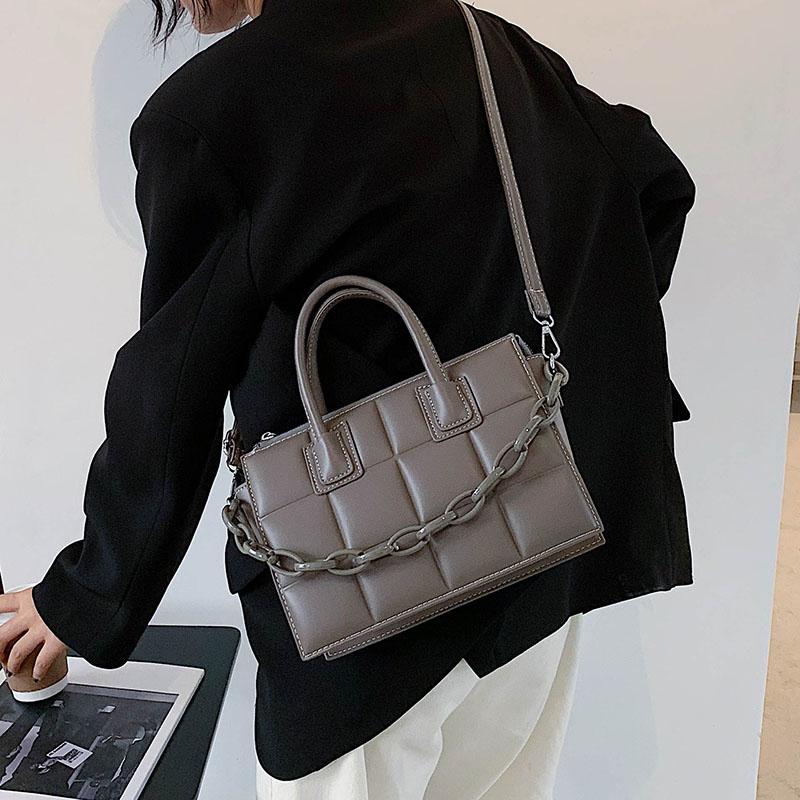 Autumn And Winter Retro Chain Handbag 2021 New Fashion High Quality PU Soft Leather Women's Designer Shoulder Messenger Bag, Black
Autumn And Winter Retro Chain Handbag 2021 New Fashion High Quality PU Soft Leather Women's Designer Shoulder Messenger Bag, Black