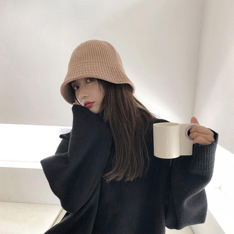 

2020 New Autumn And Winter Pure Color Keep Warm Knitted Wool Bucket Hat Women's Fashion Fisherman Hat Designer Painter, Red