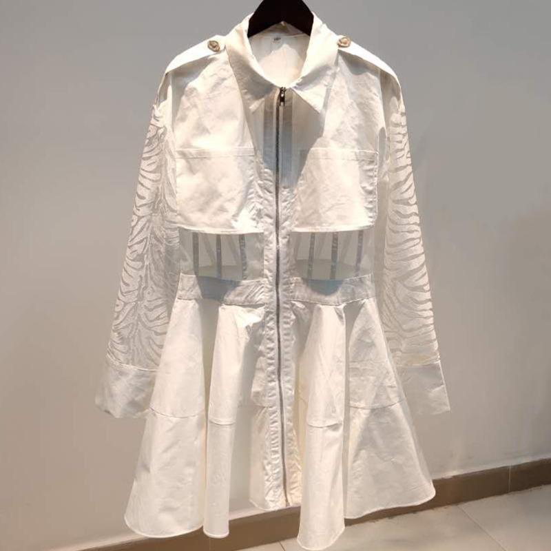 SONDR 2021 Fall / Winter New Fashion Lapel Zipper Stripe Stitching Open High Waist A-line White Short Shirt Dress White
SONDR 2021 Fall / Winter New Fashion Lapel Zipper Stripe Stitching Open High Waist A-line White Short Shirt Dress White