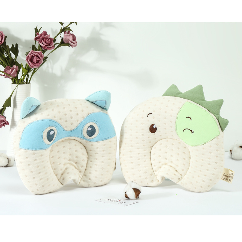 Baby Pillow Newborn Infant Latex head pillows Cute Cartoon Kids Breathable Corrective Sleeping Pillow Anti Flat Head in 2020 LJ201014