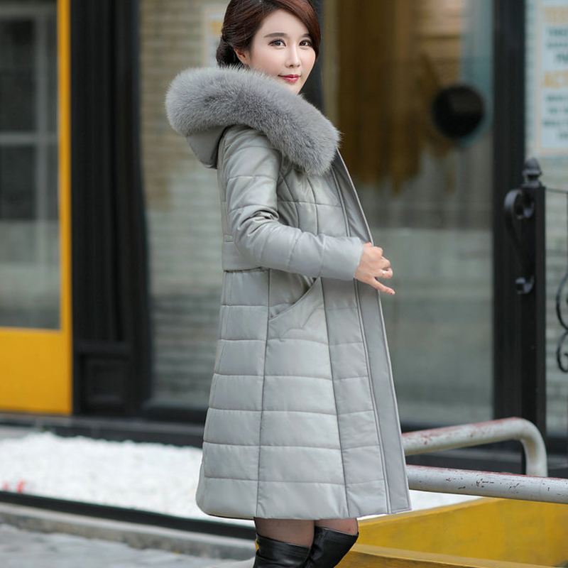 Plus Size Women Long Leather Overcoat Winter Mother Sheepskin Coat Thicken Warm Fur Hooded Jacket Outerwear Female 201020