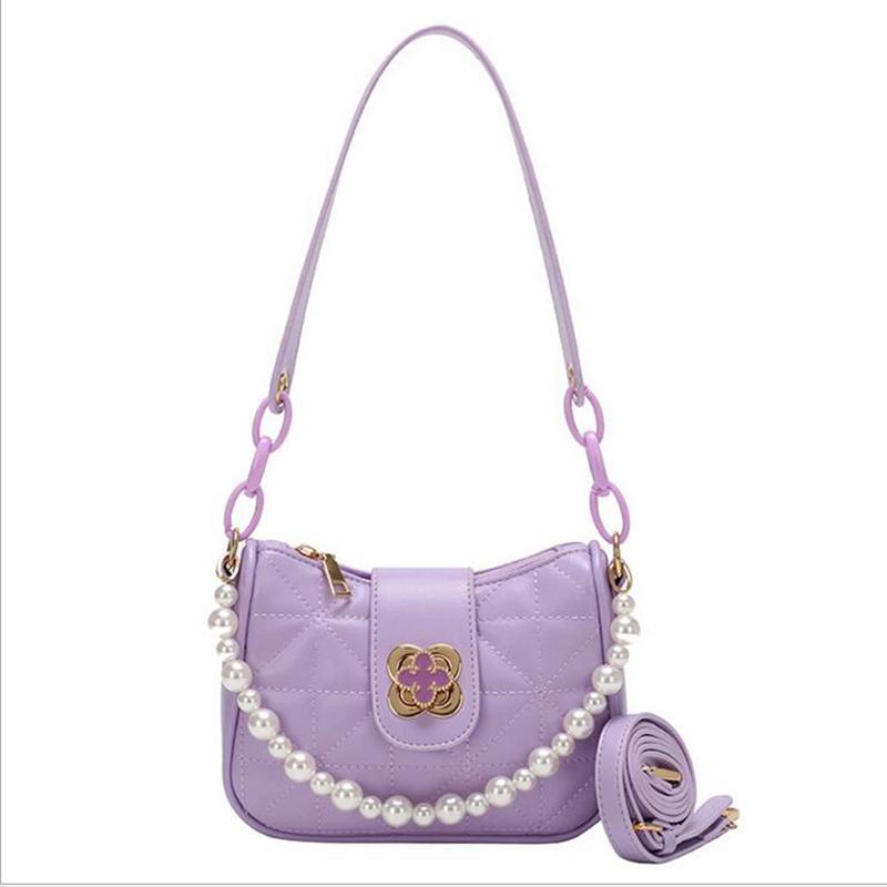 2021 new fashion women's shoulder bag French armpit bag sweet pearl leisure versatile messenger women's leather autumn b, Black
2021 new fashion women's shoulder bag French armpit bag sweet pearl leisure versatile messenger women's leather autumn b, Black