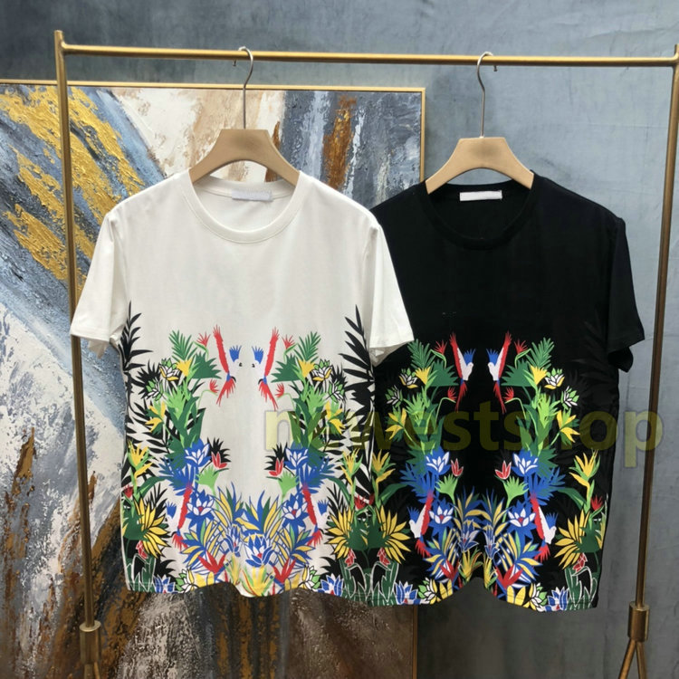 21SS new Spring Luxury Europe mens Flowers print t shirt High Quality Cotton letter print Short Sleeves t shirts designer t shirt Casual tee, White;black
21SS new Spring Luxury Europe mens Flowers print t shirt High Quality Cotton letter print Short Sleeves t shirts designer t shirt Casual tee, White;black